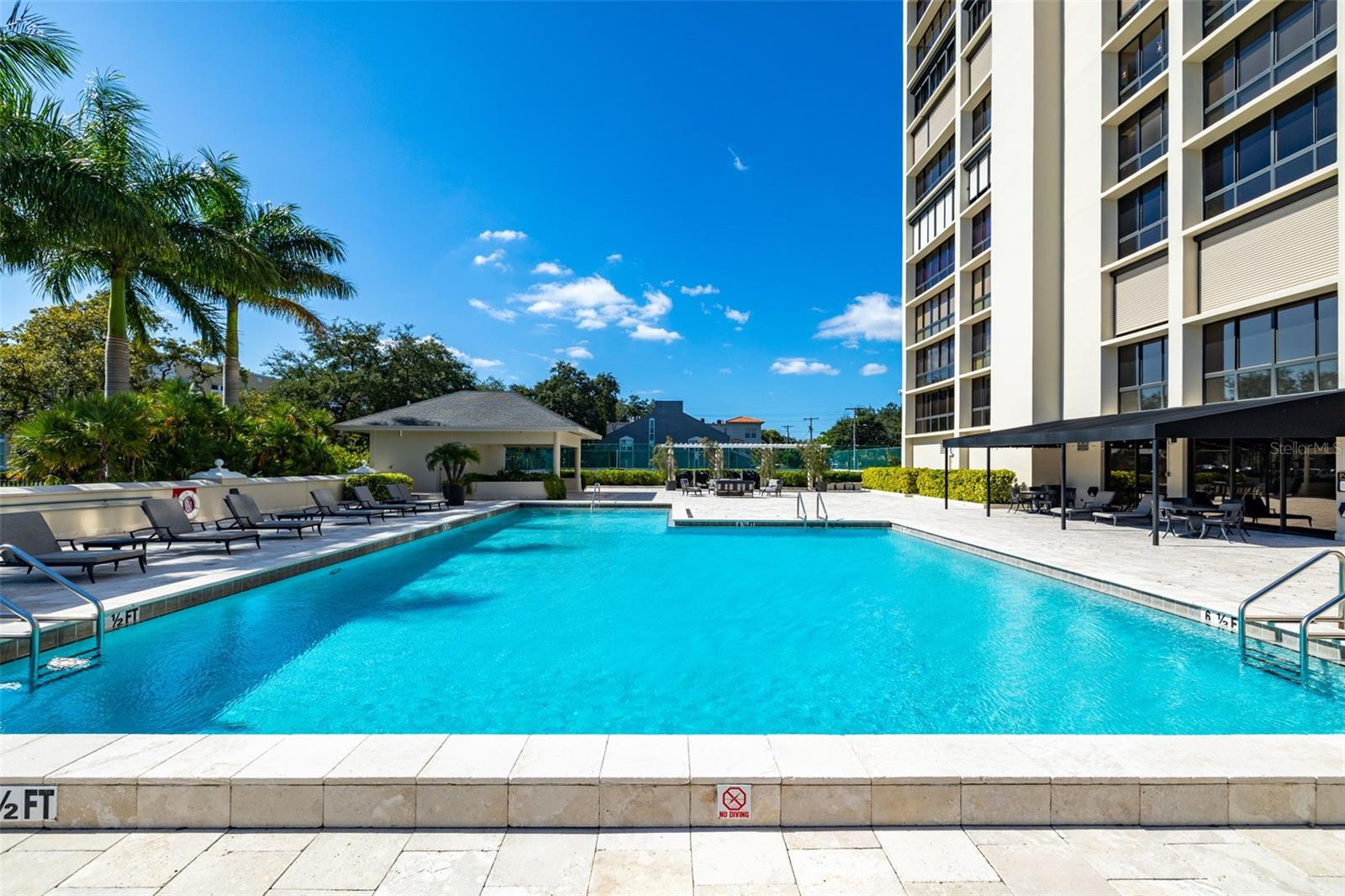 MONTE CARLO TOWERS A CONDOMINI - Residential