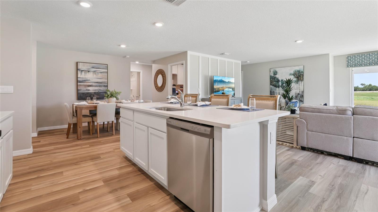 EMERSON POINTE - Residential