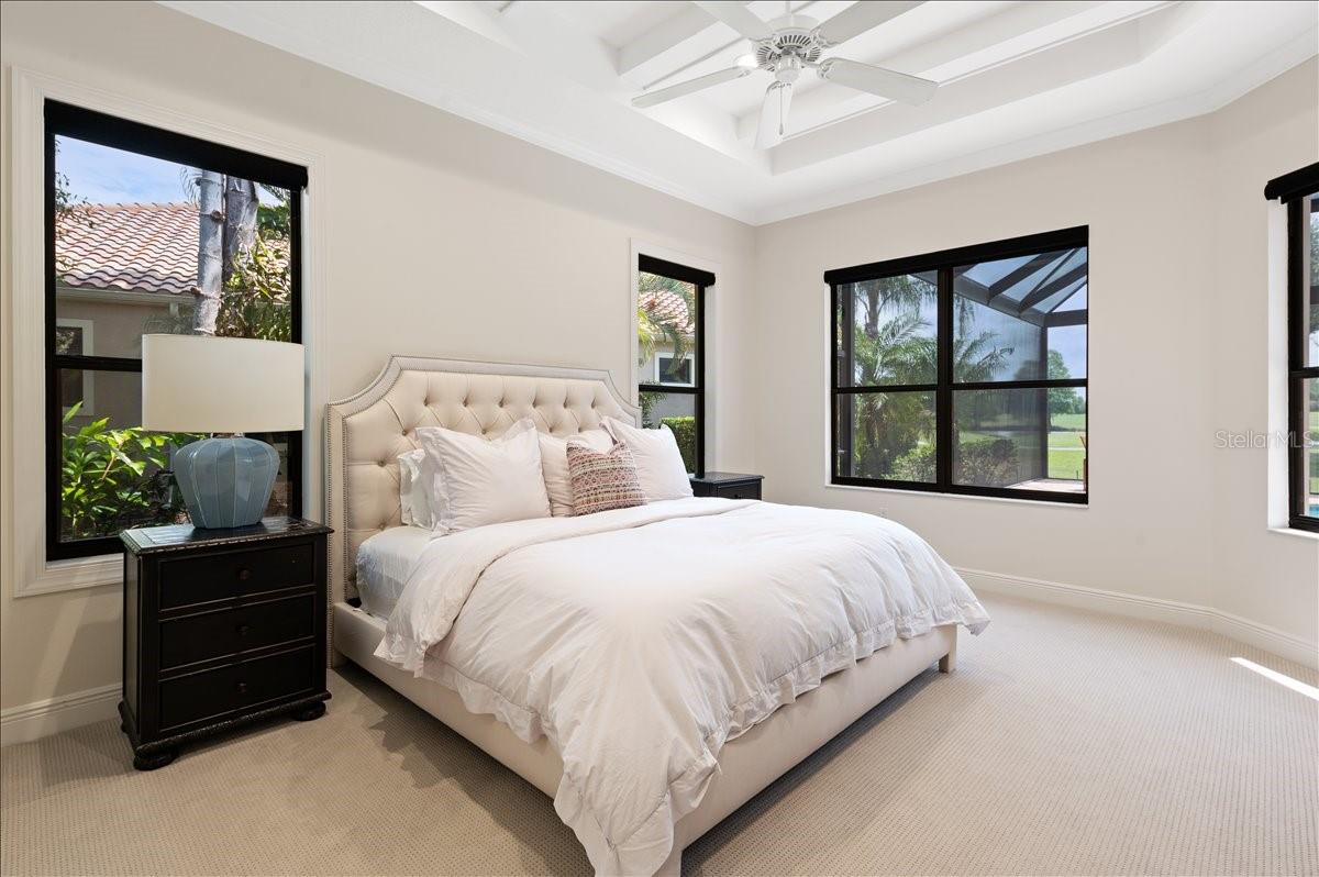 LAKEWOOD RANCH COUNTRY CLUB VILLAGE - Residential