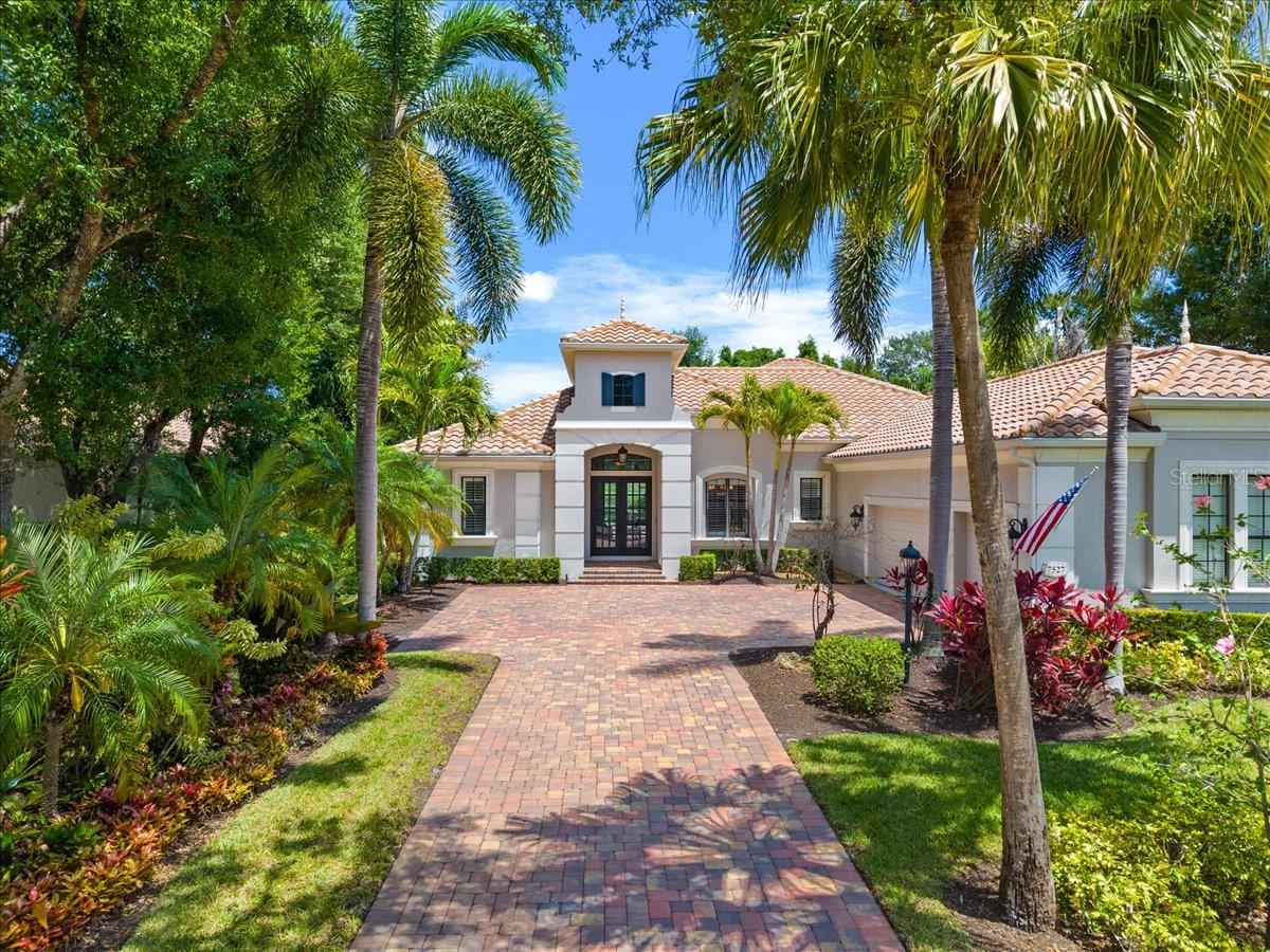 LAKEWOOD RANCH COUNTRY CLUB VILLAGE - Residential