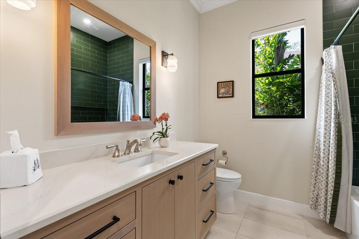 LAKEWOOD RANCH COUNTRY CLUB VILLAGE - Residential