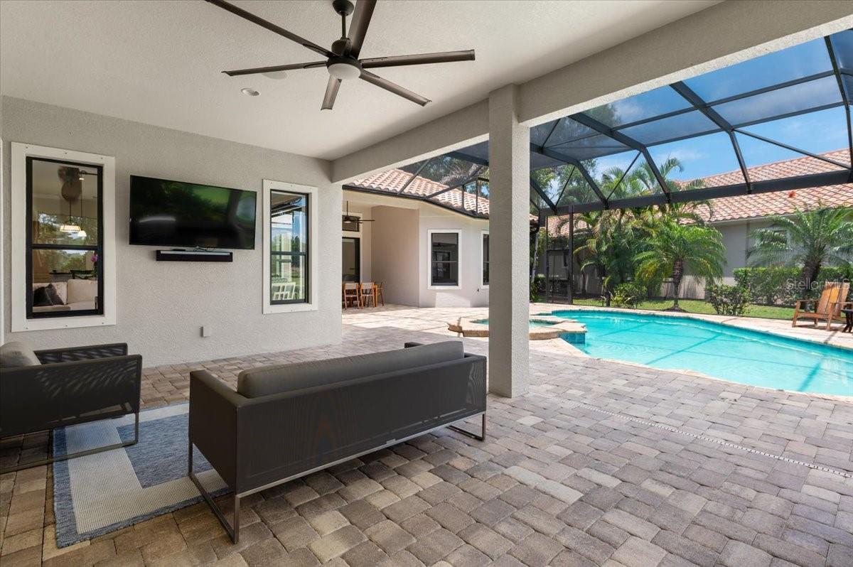 LAKEWOOD RANCH COUNTRY CLUB VILLAGE - Residential