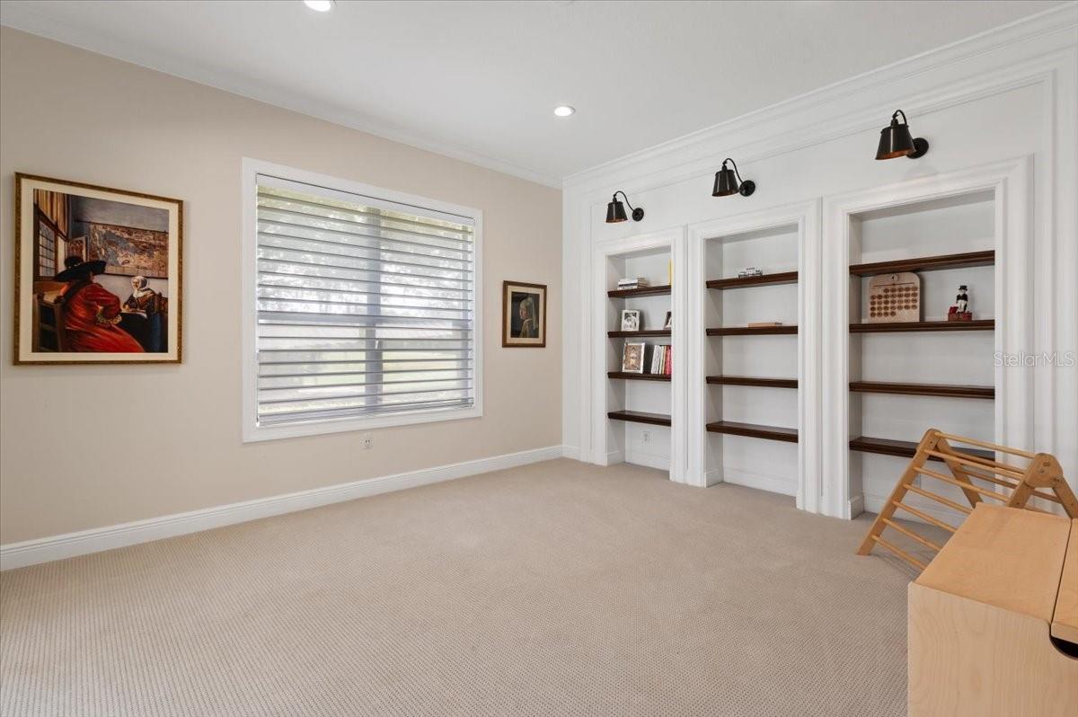 LAKEWOOD RANCH COUNTRY CLUB VILLAGE - Residential