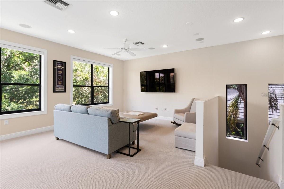 LAKEWOOD RANCH COUNTRY CLUB VILLAGE - Residential