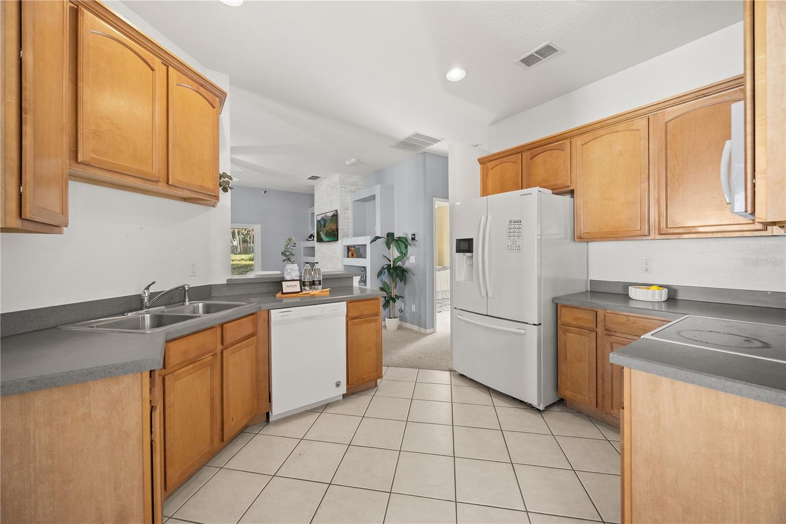 STONEYWOOD PH II - Residential