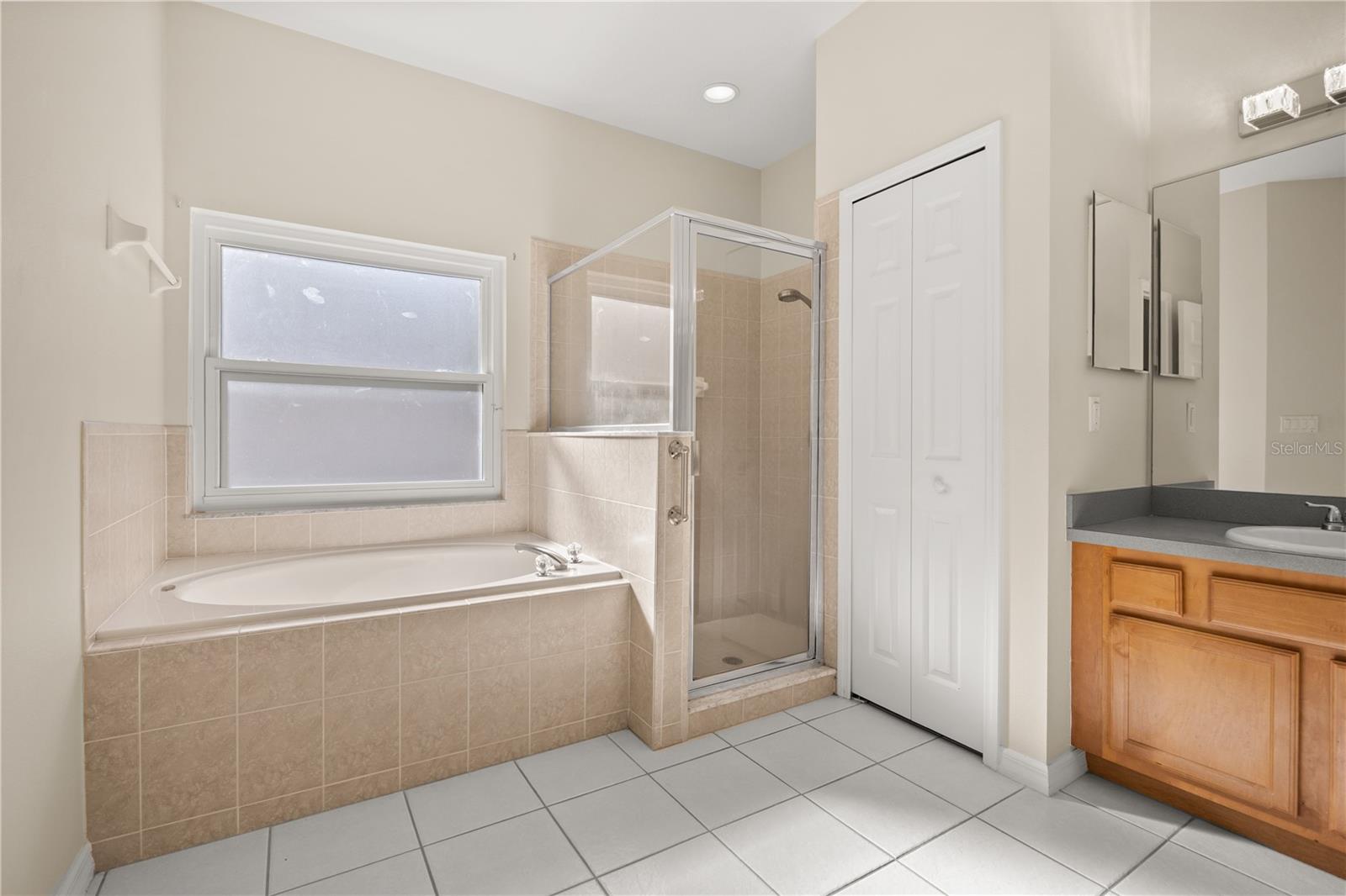 STONEYWOOD PH II - Residential