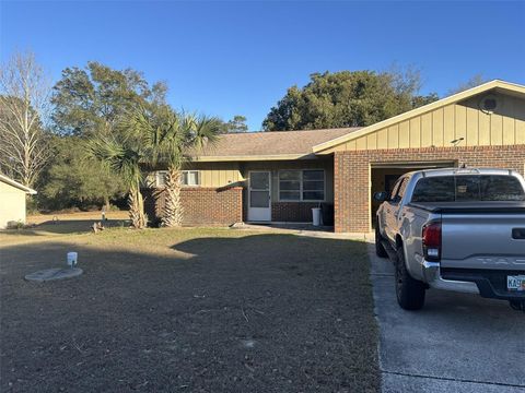 Photo of 10227 SW 84th Avenue Road, Ocala, FL 34481 (MLS # OM719957)