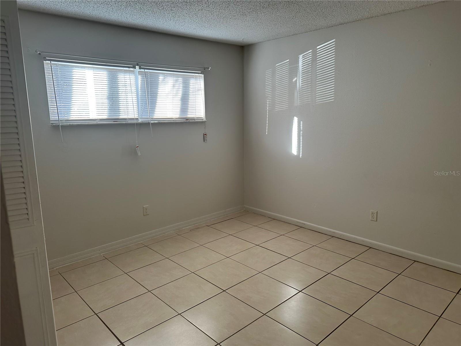 KINGSLAND COUNTRY ESTATE - Residential Lease