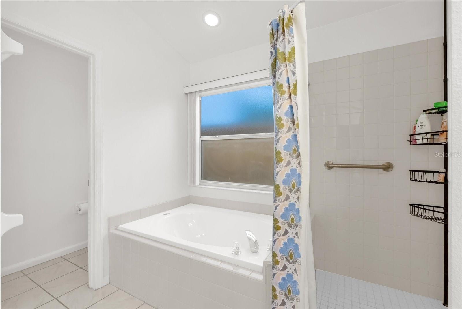 HIGHLANDS OF LAKE MARY - Residential