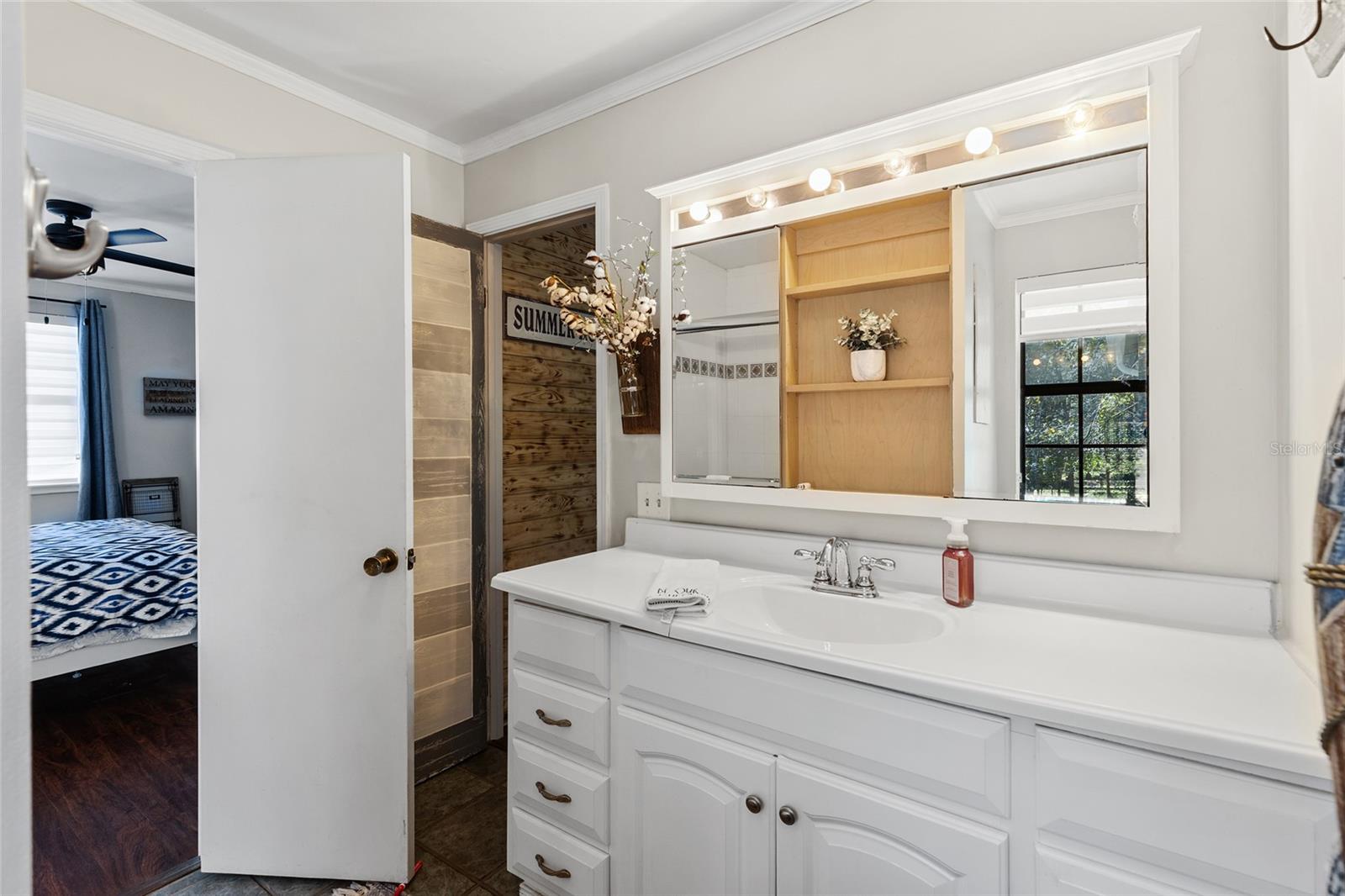 DEVILS ELBOW UNIT 1 - Residential