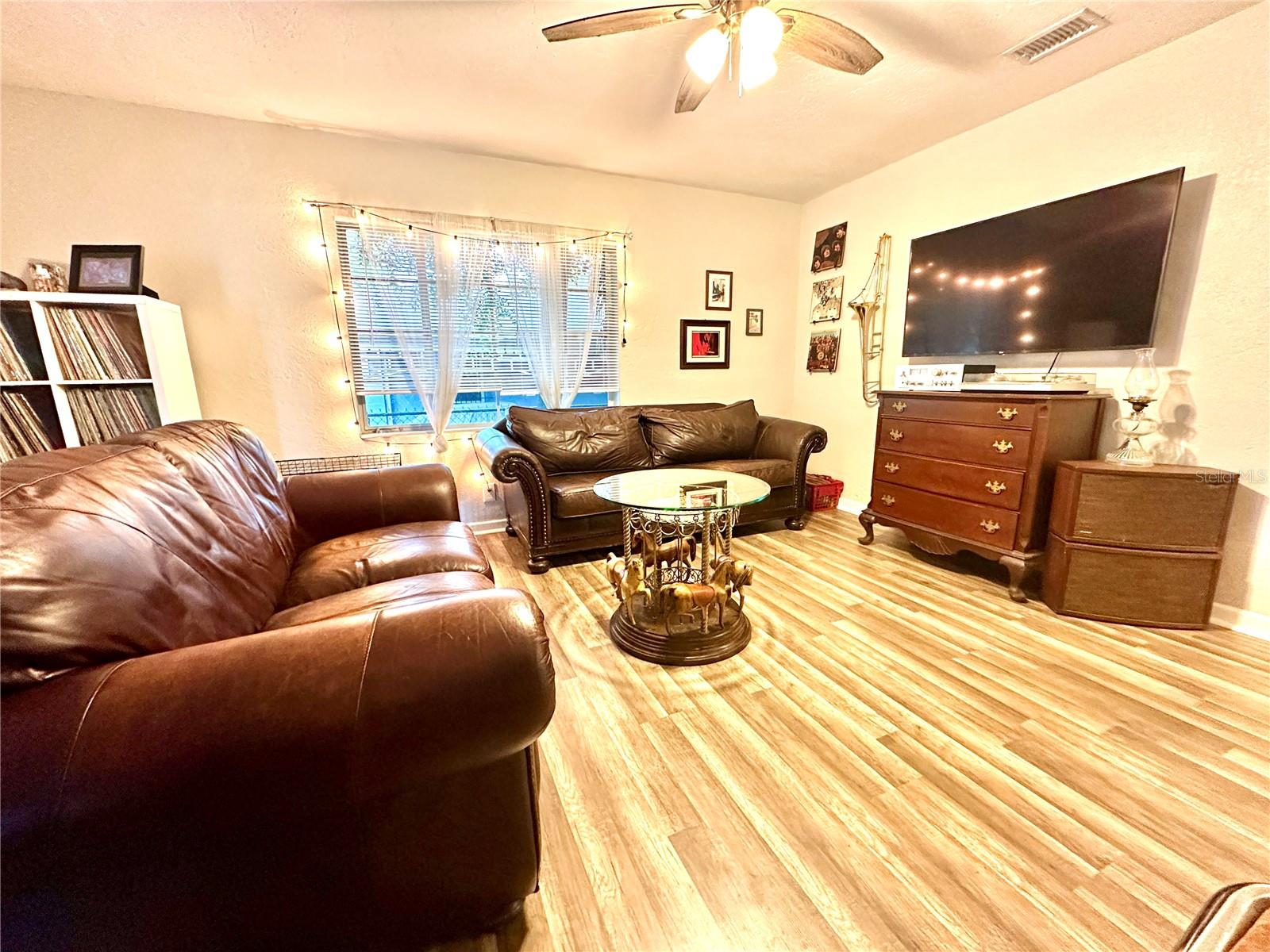 DISTRICT FLA CORP SUB 1 - Residential