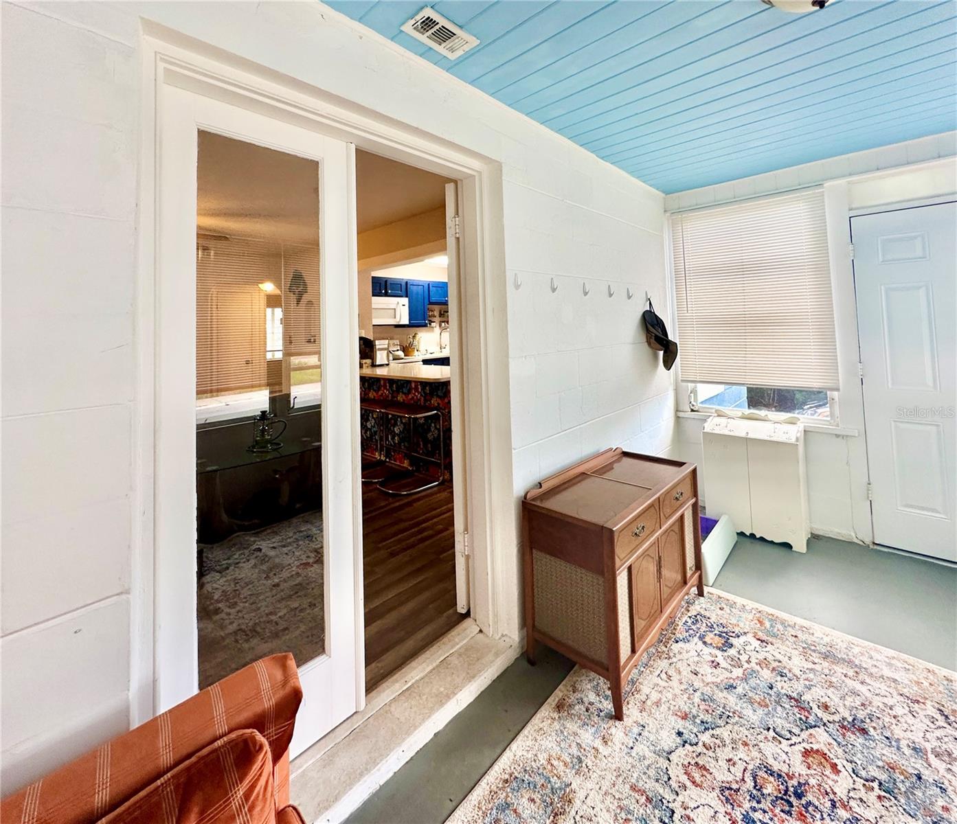 DISTRICT FLA CORP SUB 1 - Residential