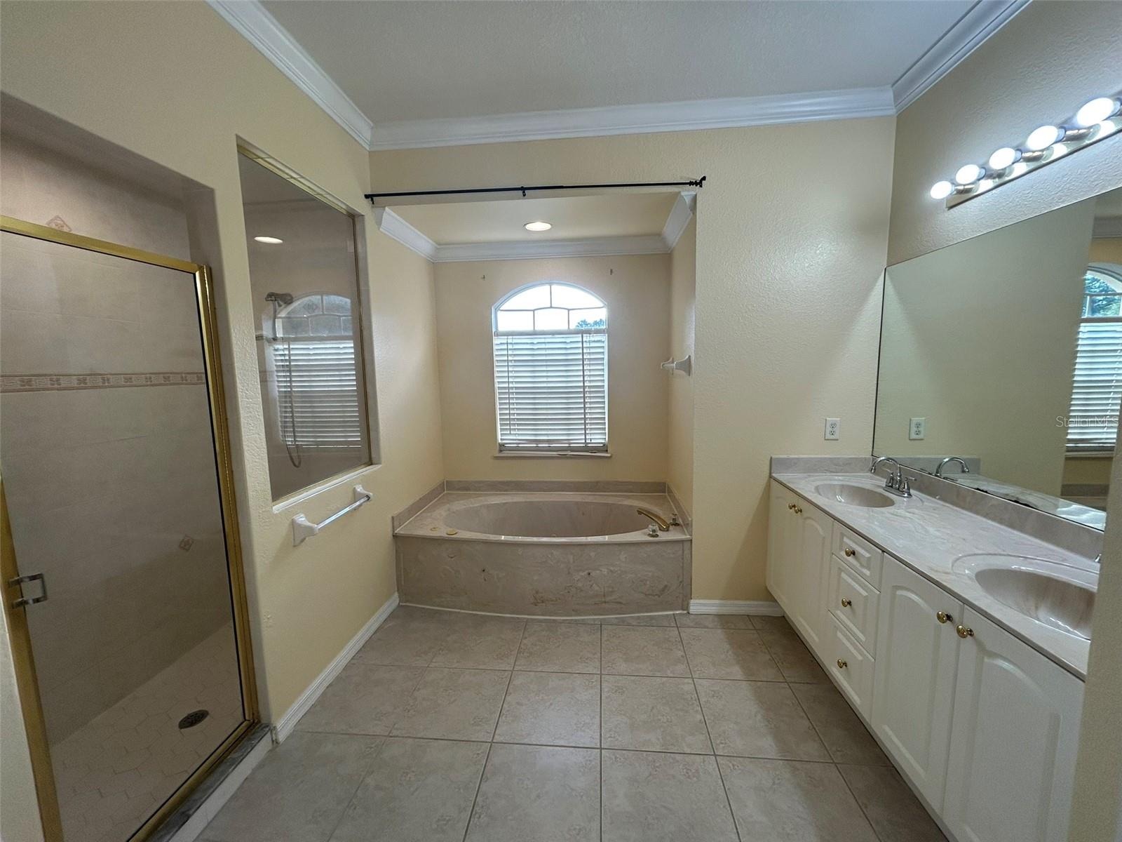 PORT CHARLOTTE SUB 09 - Residential Lease