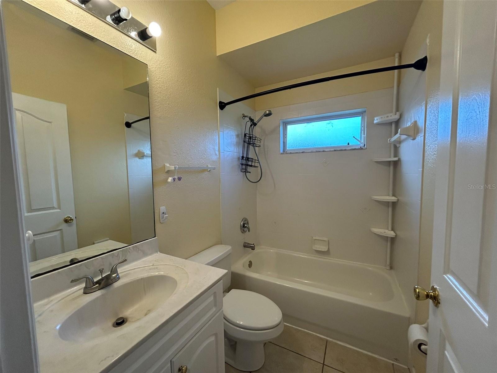 PORT CHARLOTTE SUB 09 - Residential Lease