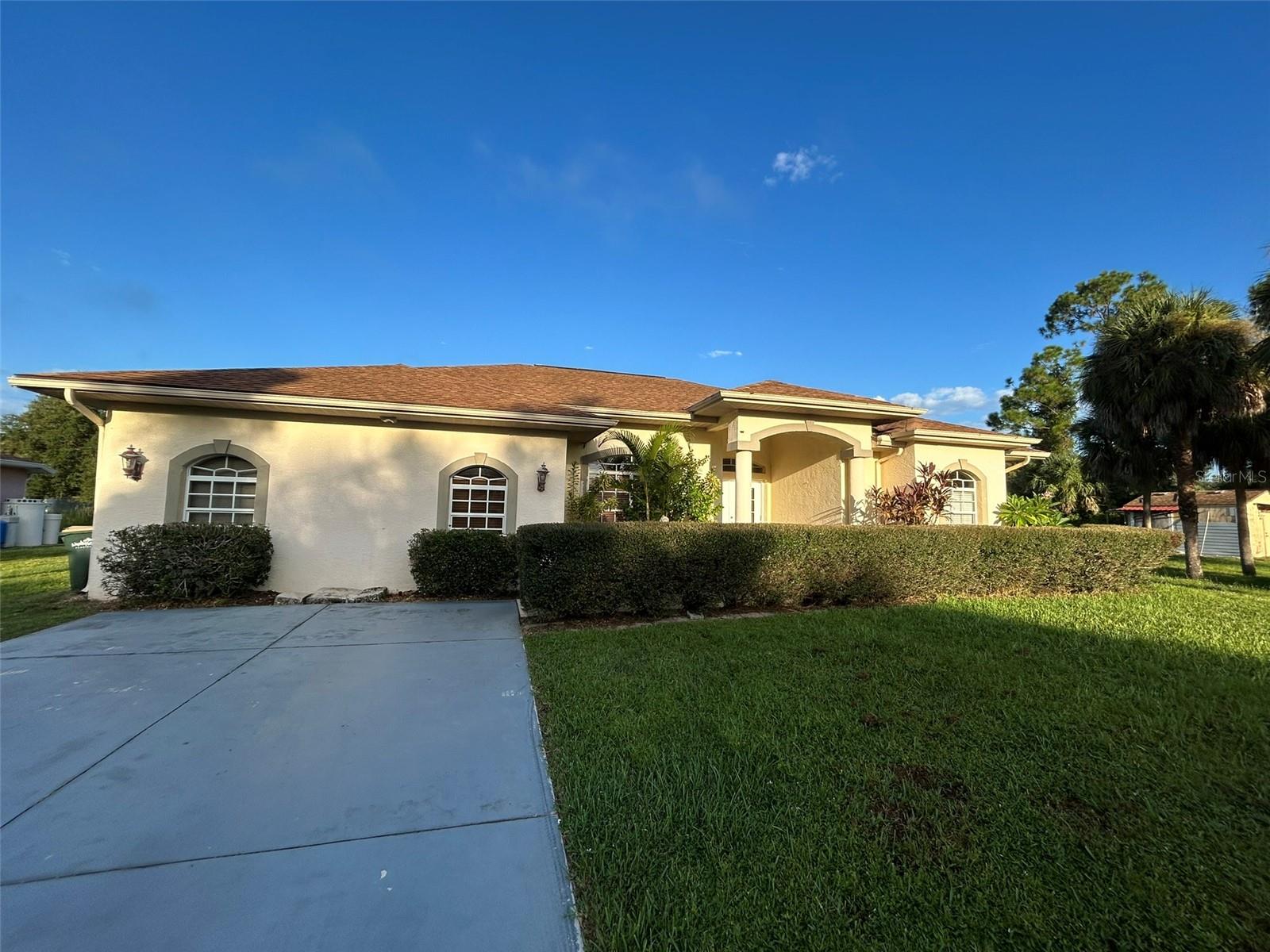 PORT CHARLOTTE SUB 09 - Residential Lease
