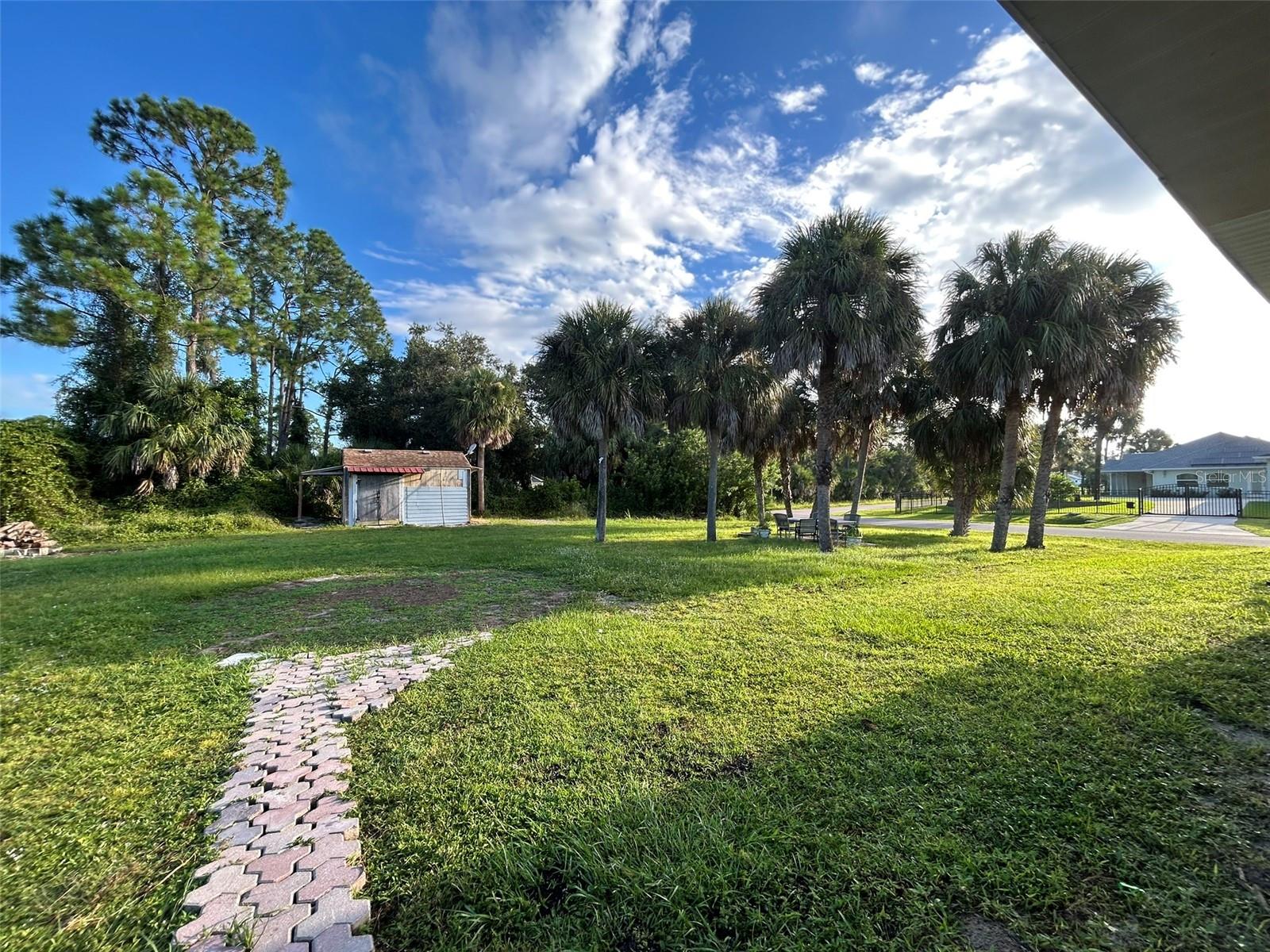PORT CHARLOTTE SUB 09 - Residential Lease
