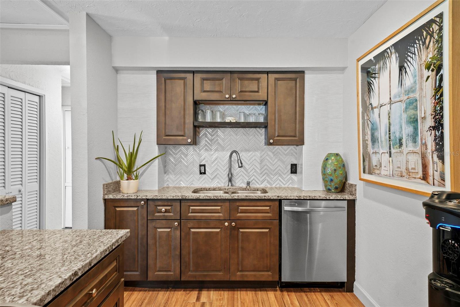 ARMENIA ESTATES - Residential Lease