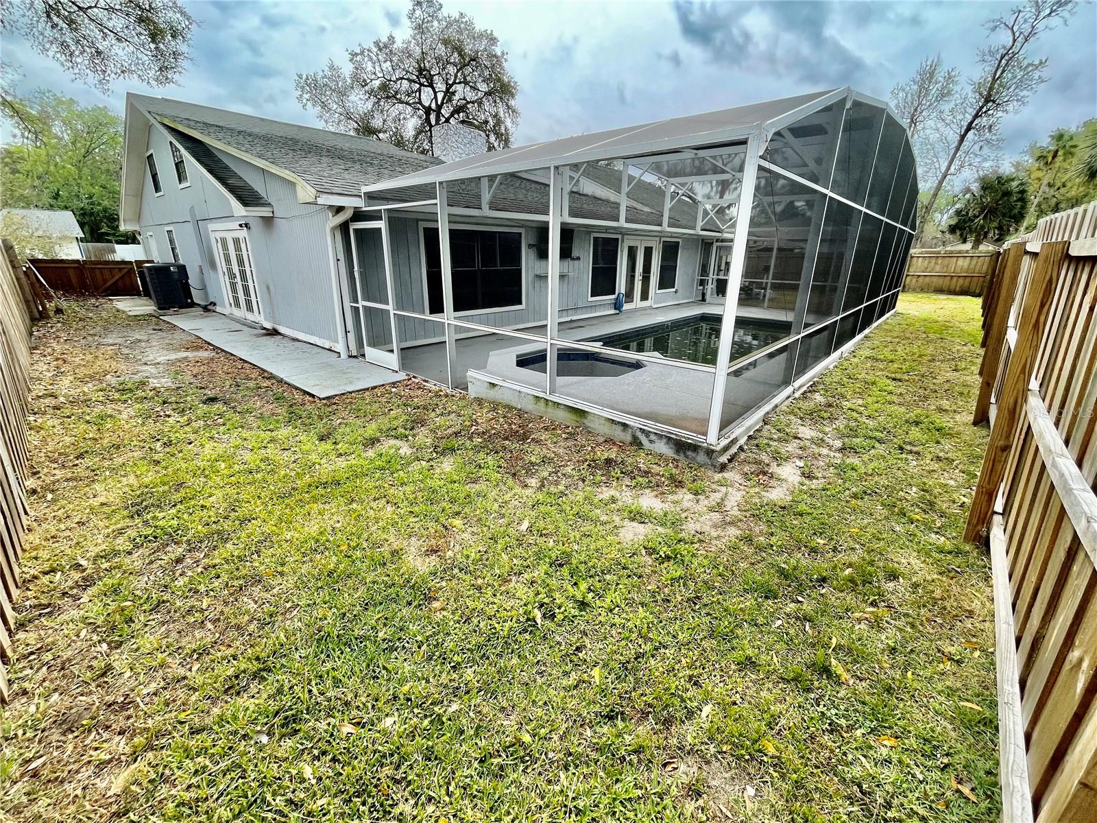 924 MILL ROAD LANE