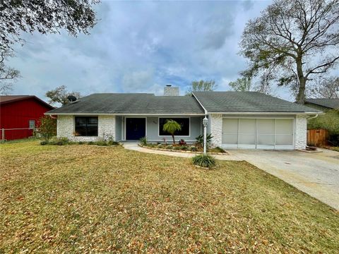 Photo of 924 Mill Road Lane, Port Orange, FL 32127 (MLS # O6287759)