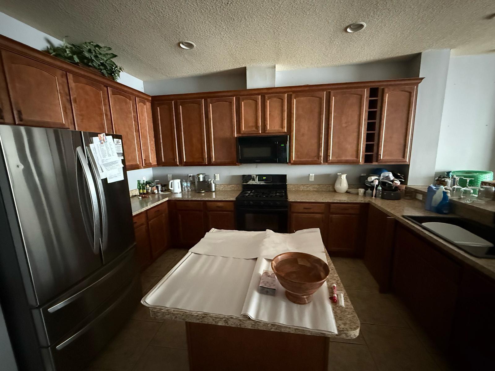 WALDEN POINTE - Residential