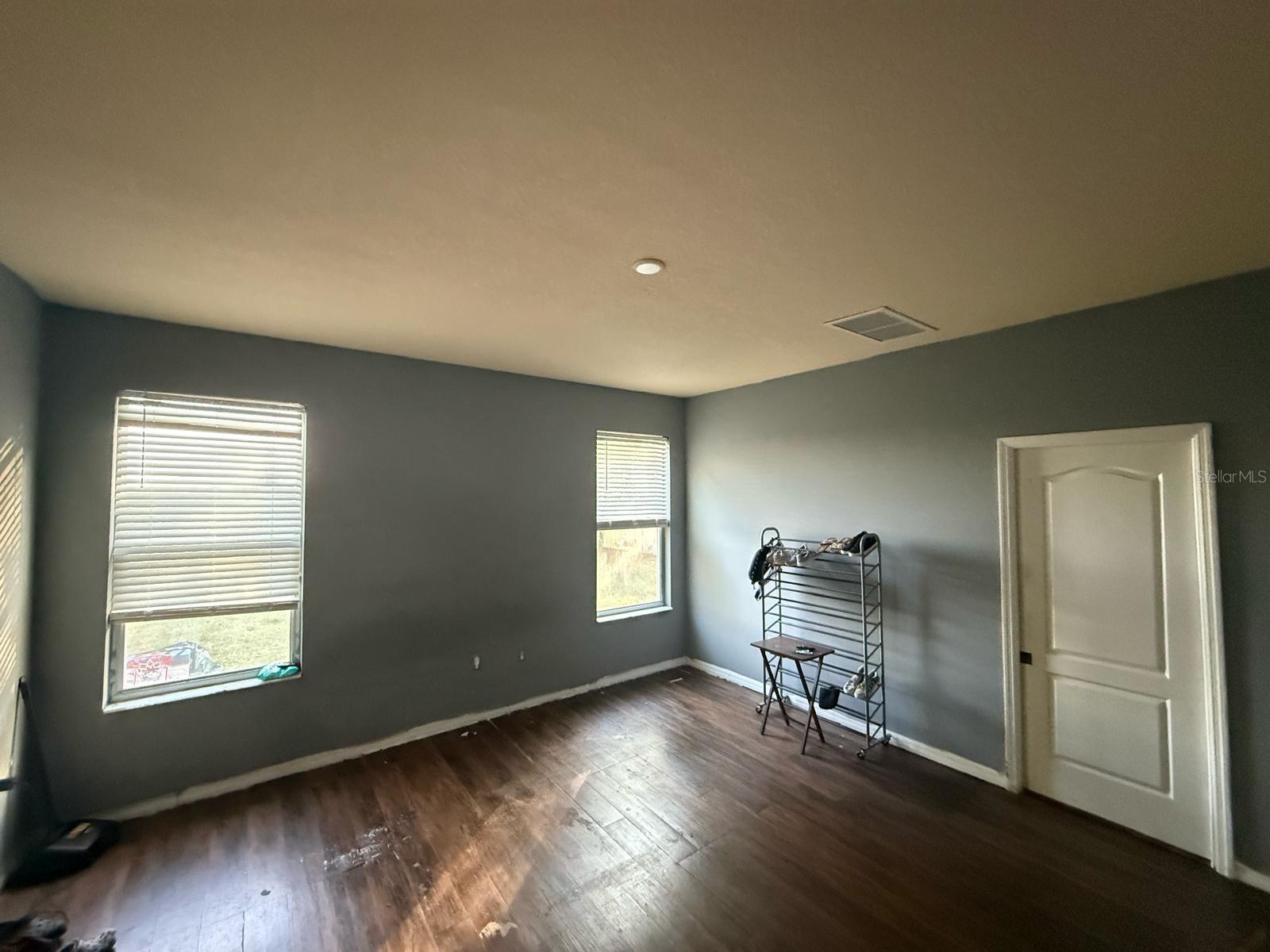 WALDEN POINTE - Residential