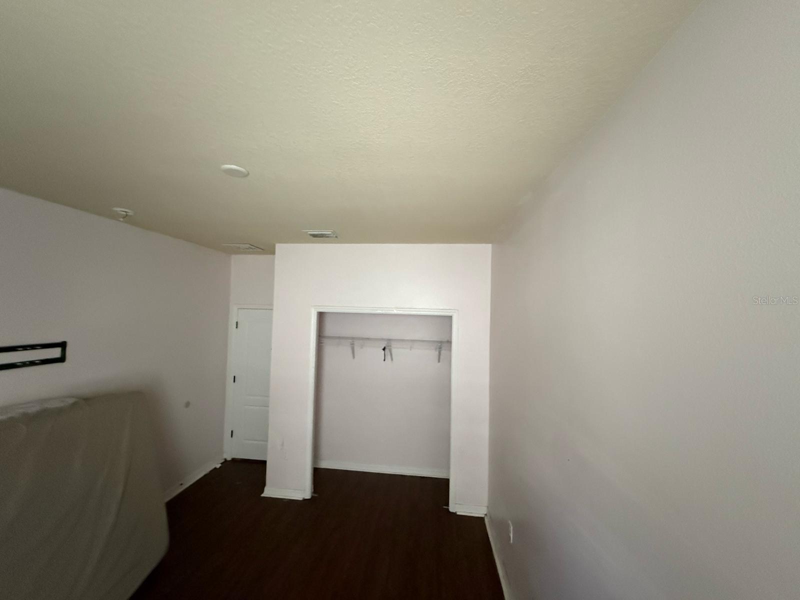 WALDEN POINTE - Residential