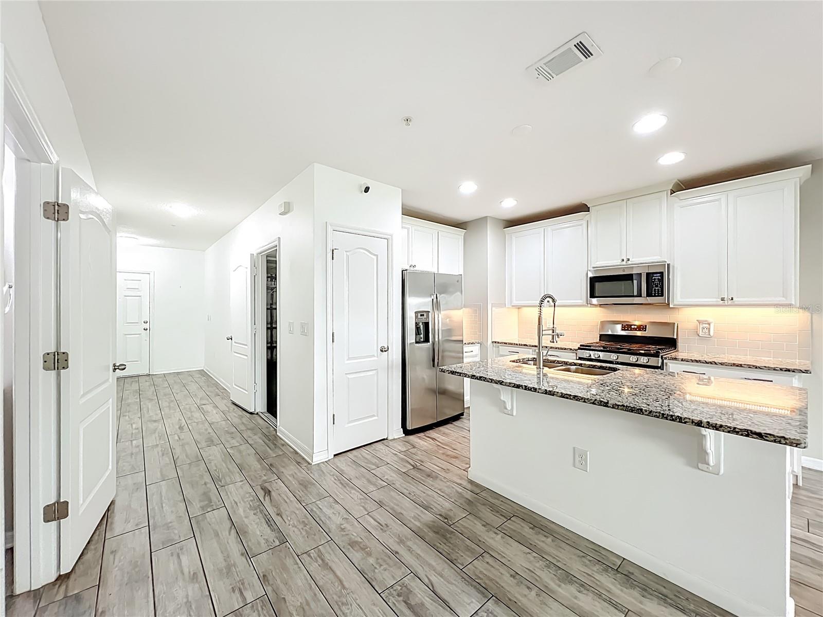 TOWNS AT WHITE CEDAR - Residential