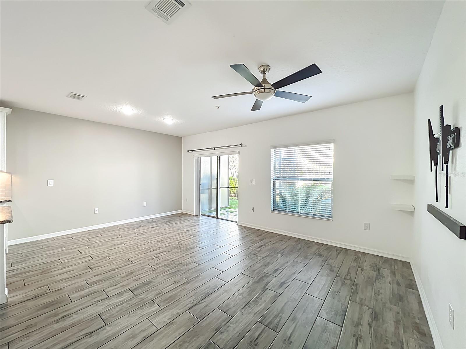 TOWNS AT WHITE CEDAR - Residential