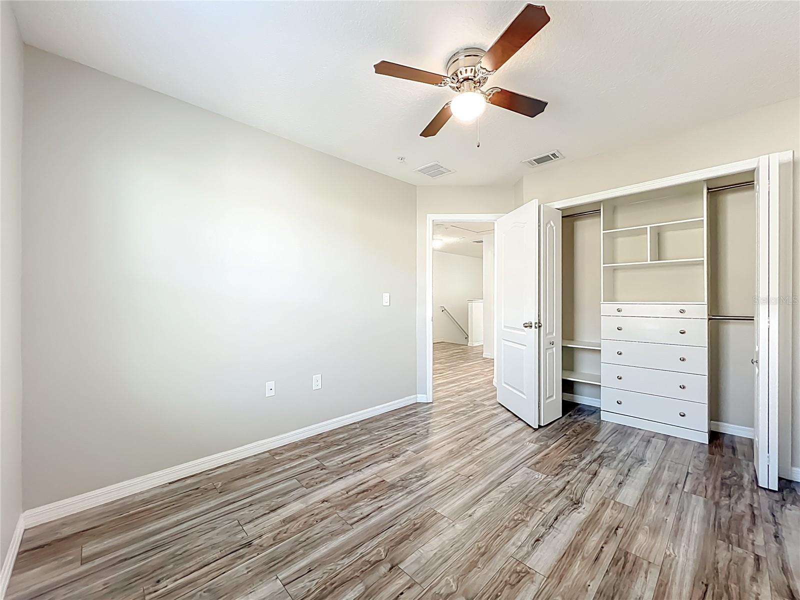 TOWNS AT WHITE CEDAR - Residential