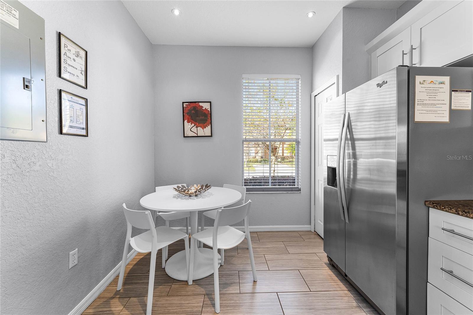 REGAL PALMS/HLND RESERVE - Residential