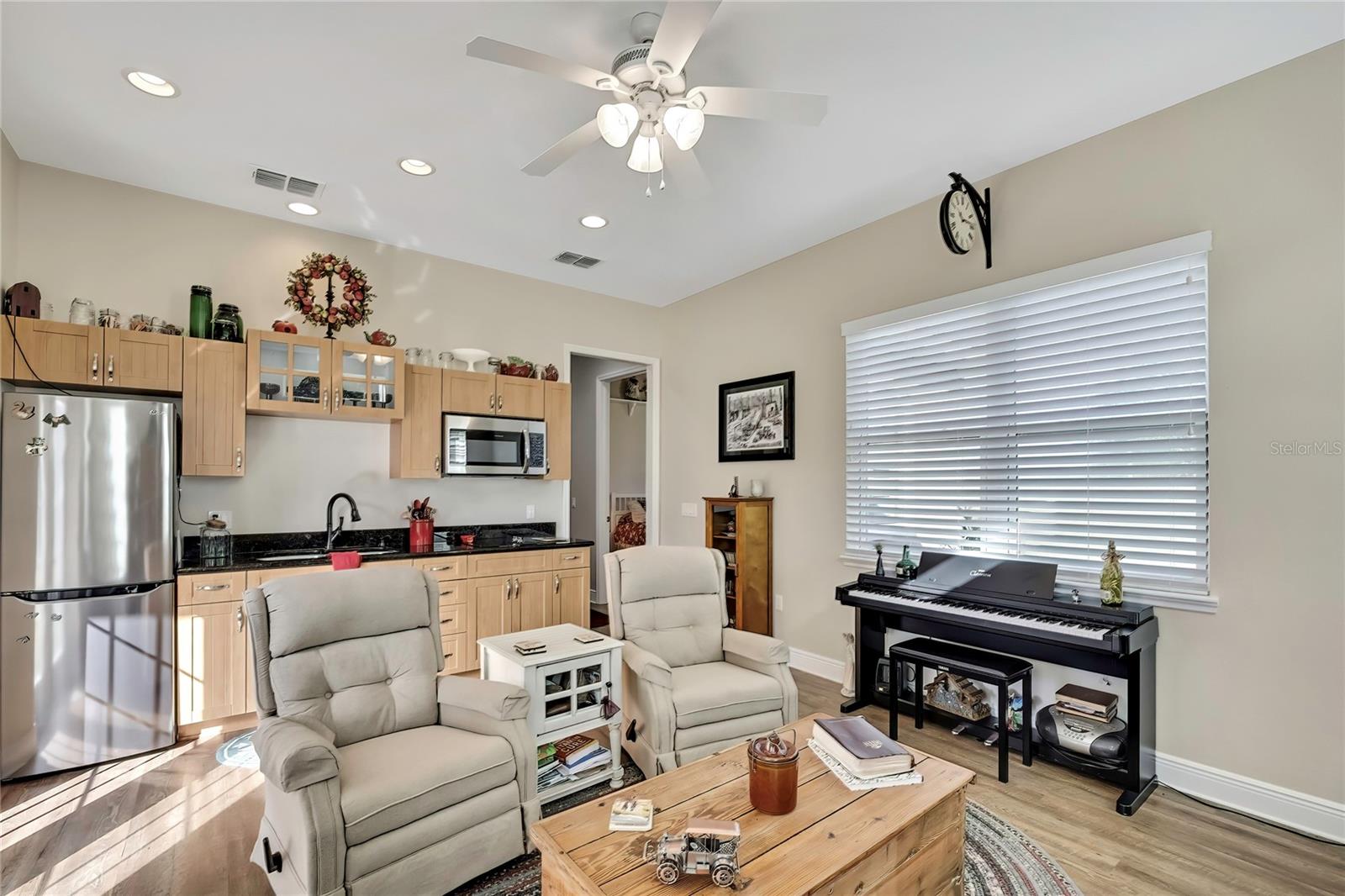 ACREAGE - Residential