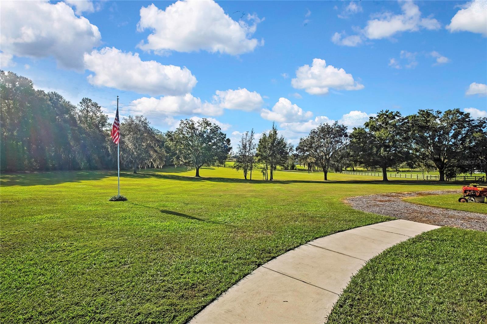 ACREAGE - Residential