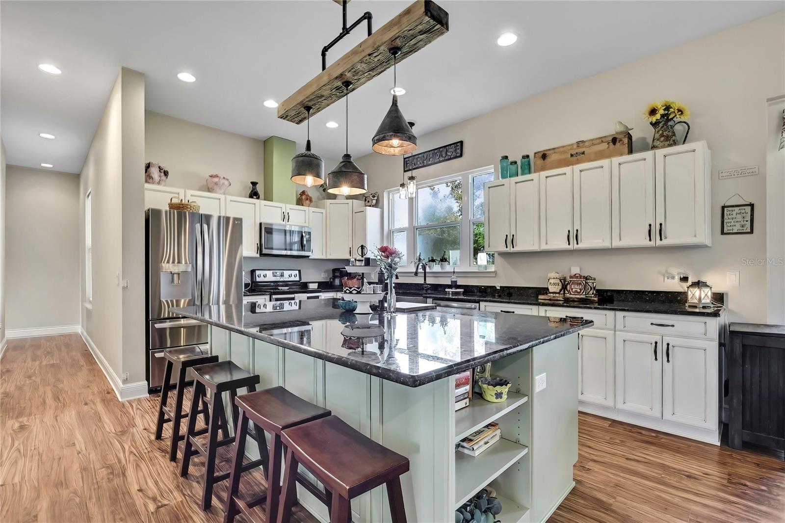 ACREAGE - Residential