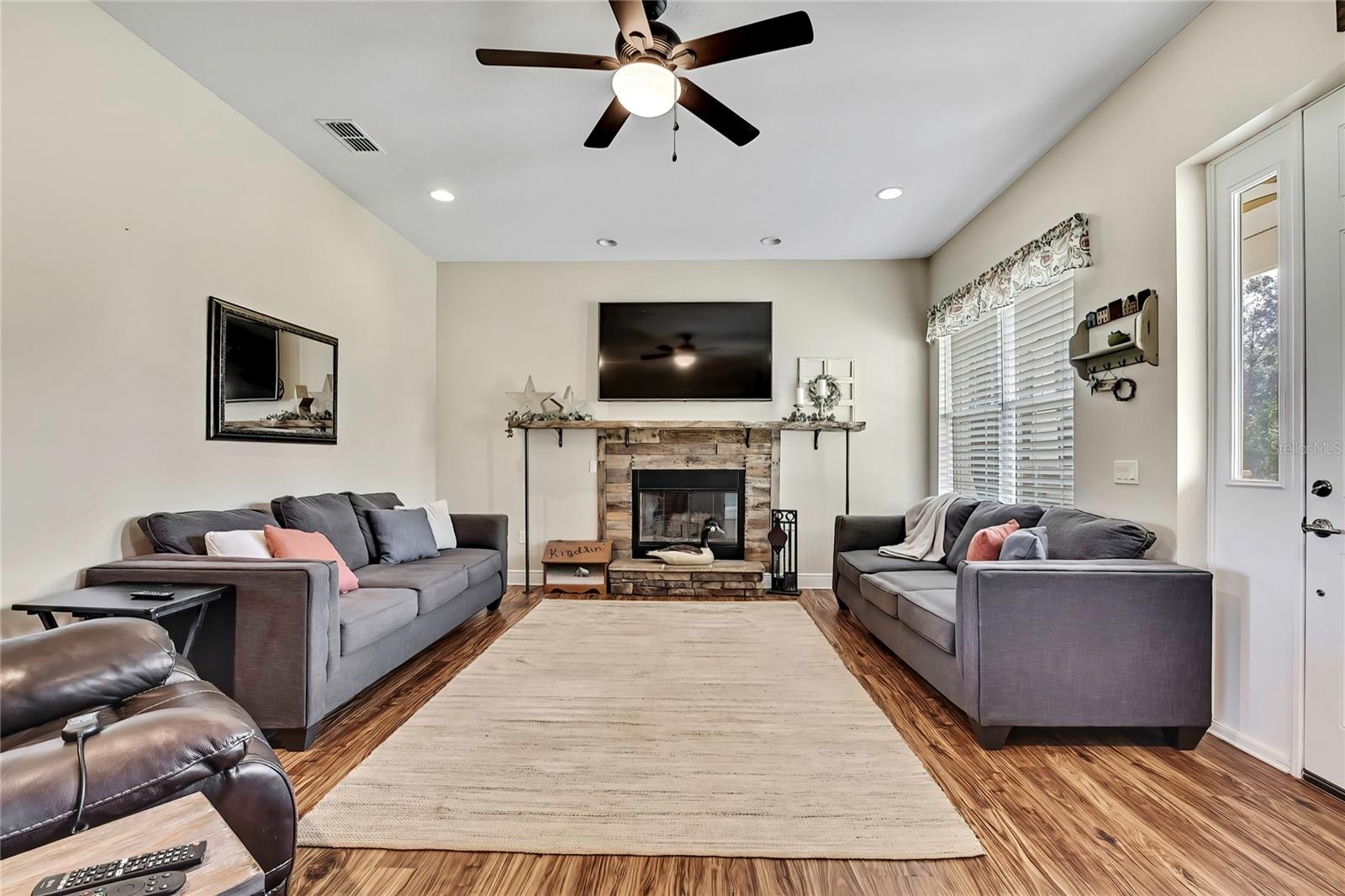 ACREAGE - Residential