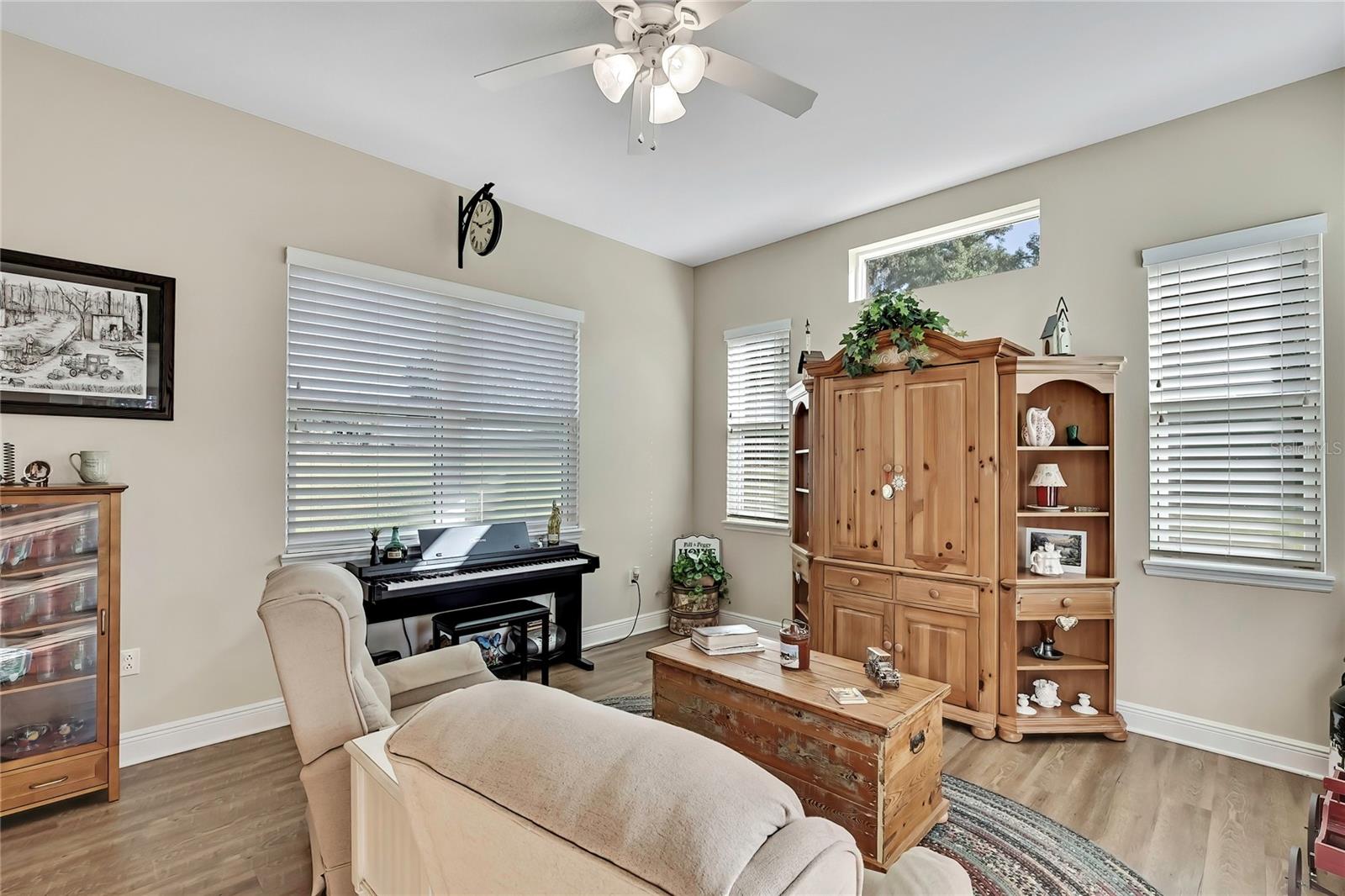 ACREAGE - Residential