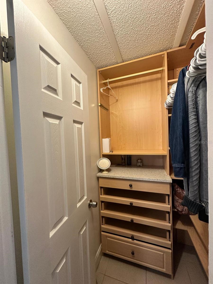 JOSLIN GROVE PARK - Residential