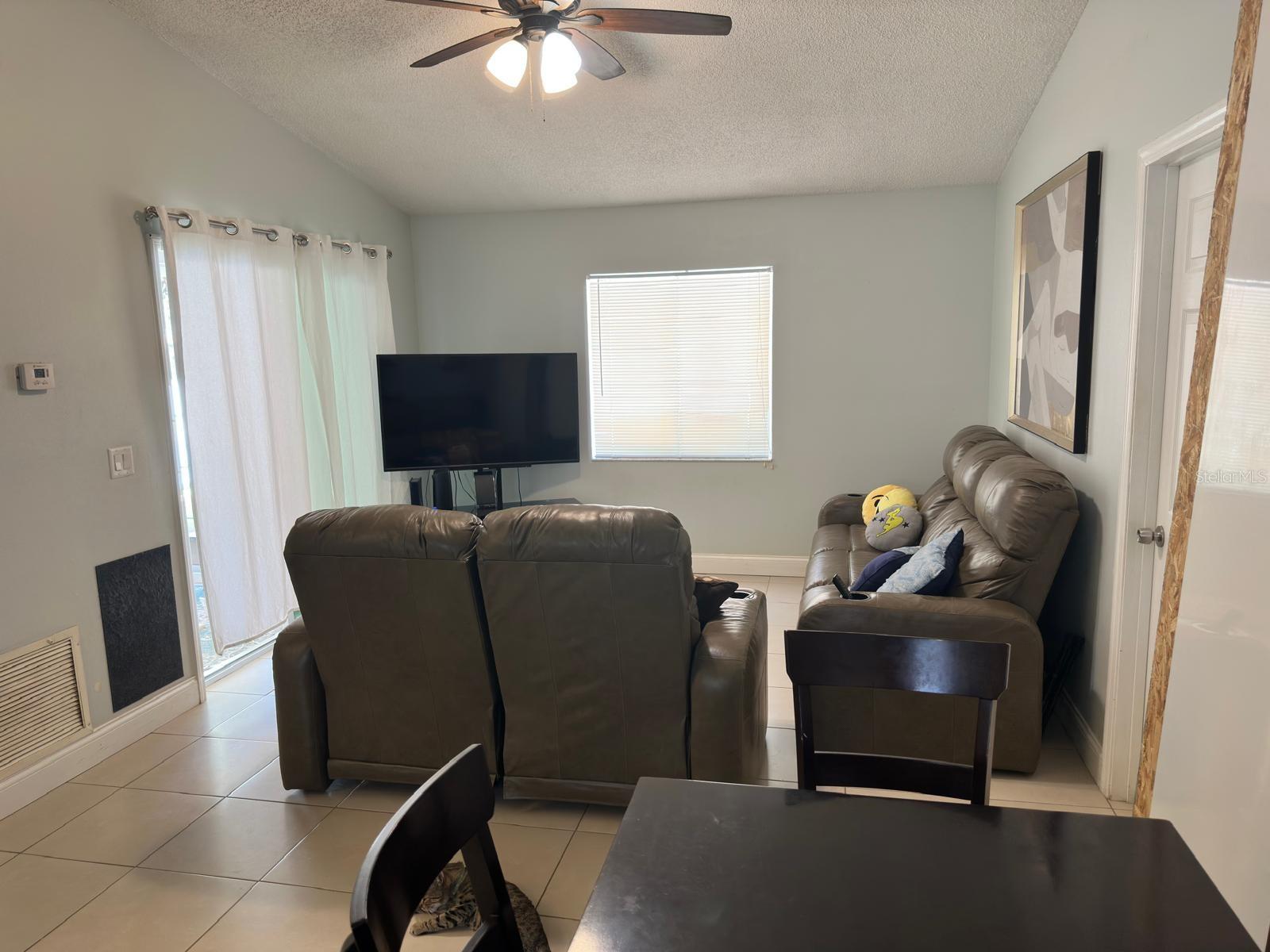 JOSLIN GROVE PARK - Residential