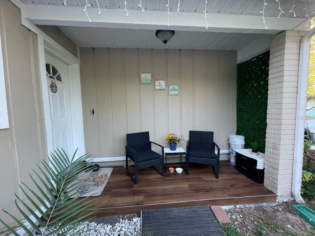 Photo of 173 Lake Drive, Orlando, FL 32835 (MLS # O6360428)