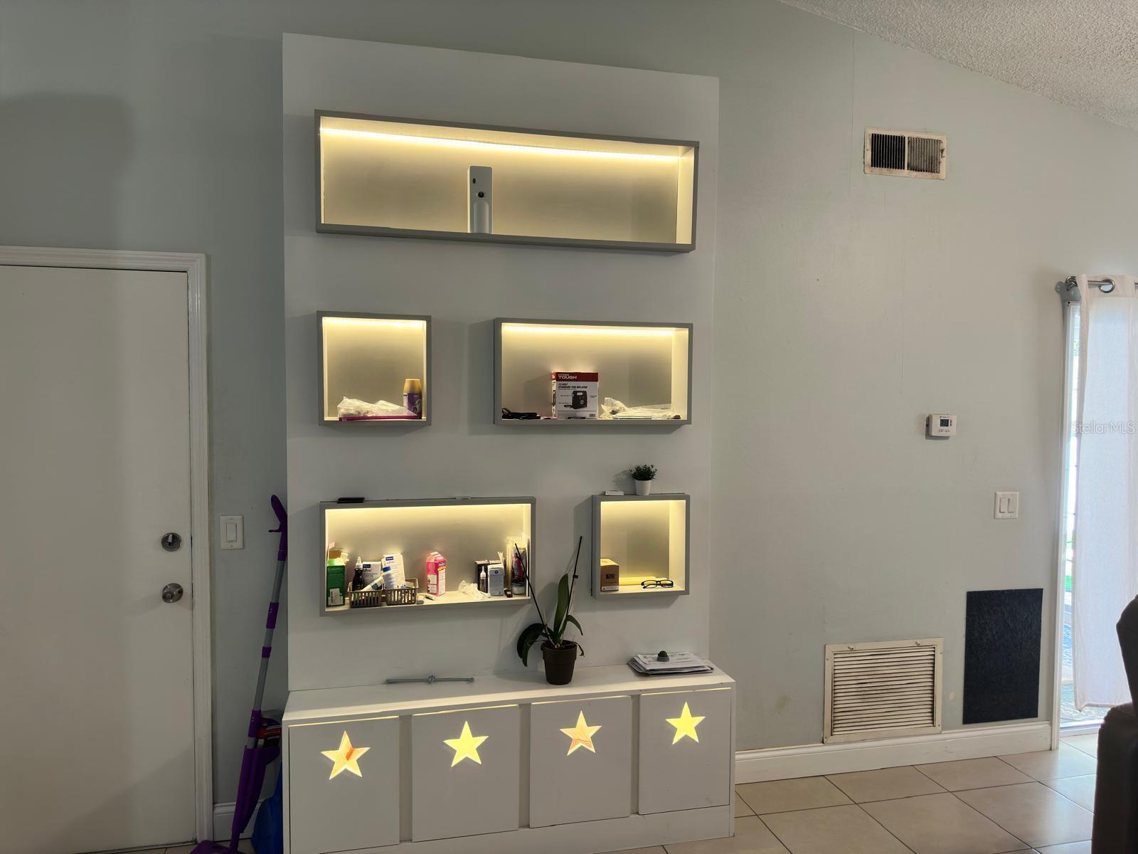 JOSLIN GROVE PARK - Residential