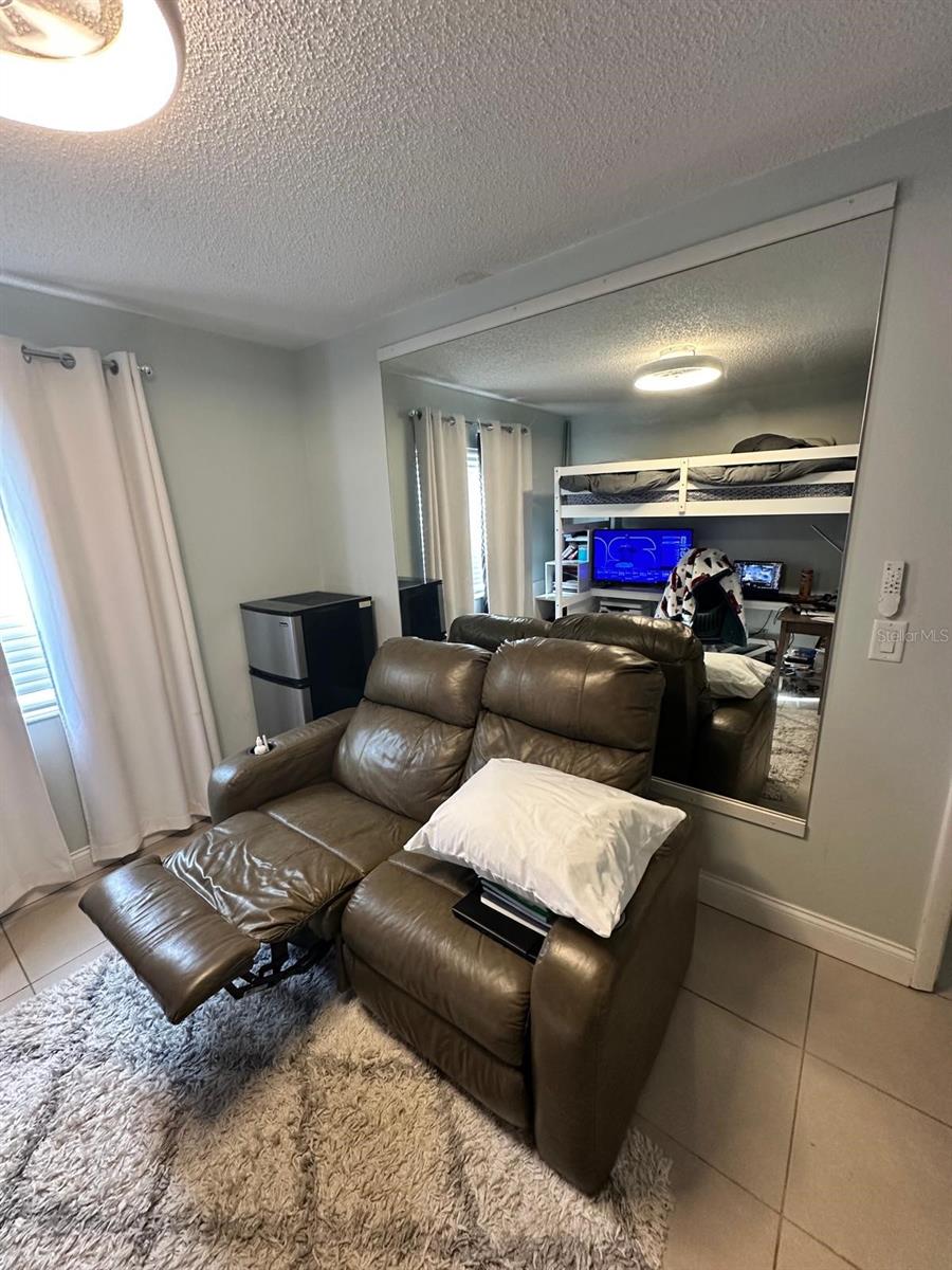 JOSLIN GROVE PARK - Residential