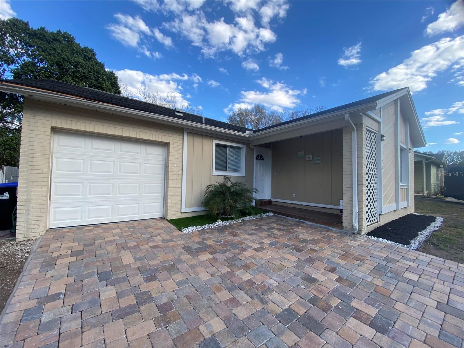 Casas a venda 1 - Jen Dantas 173 LAKE DRIVE