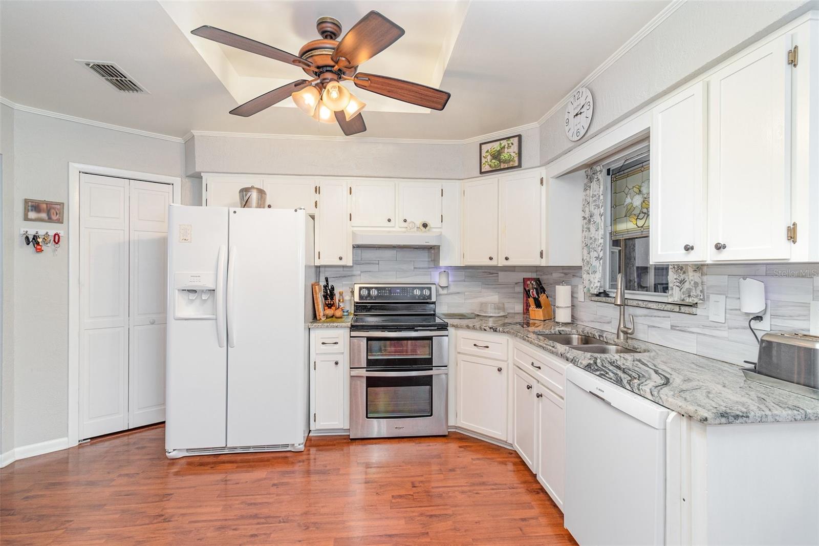 SCOTTISH HIGHLANDS CONDOMINIUM PHASE - Residential