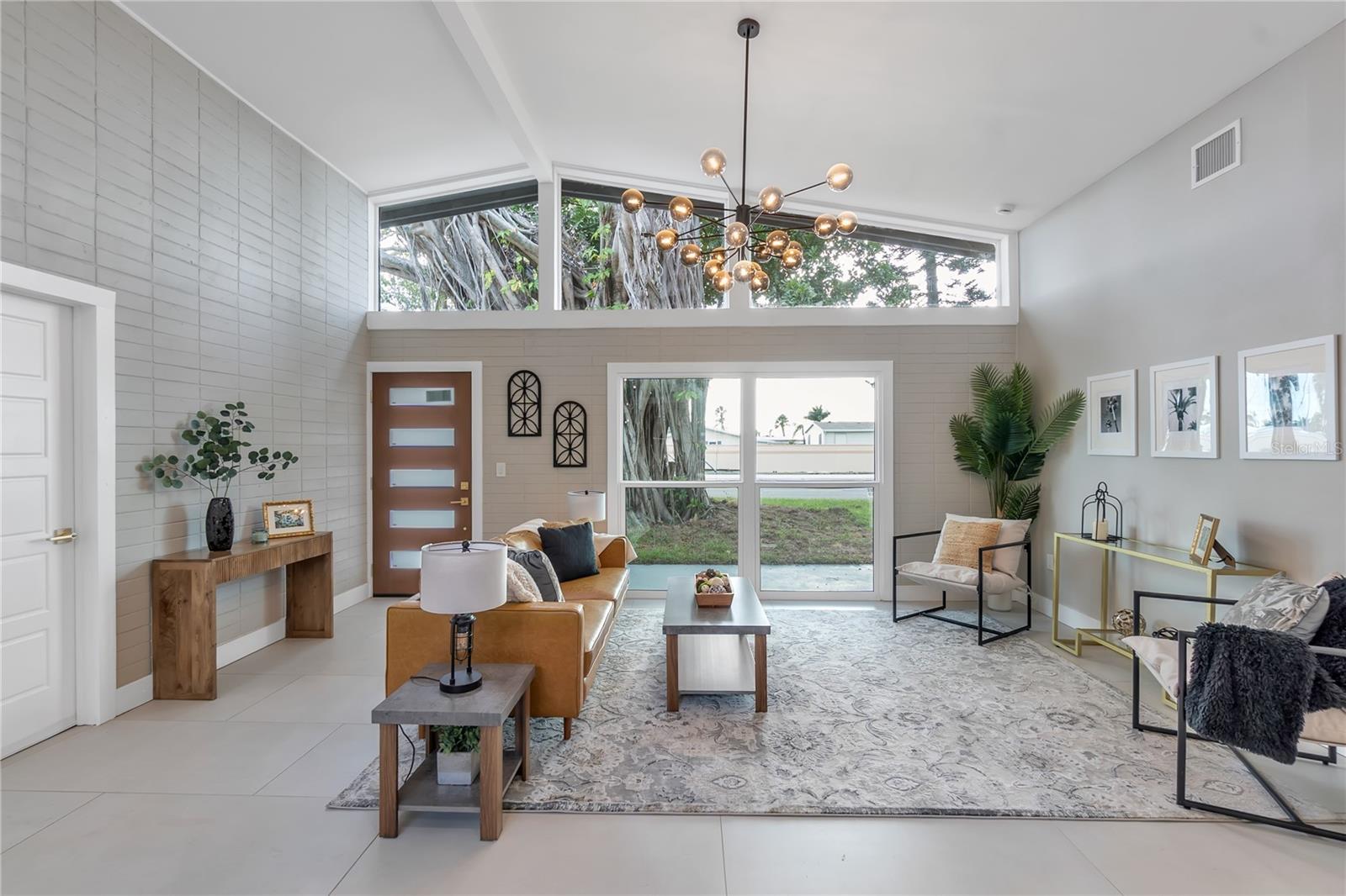 WEST ONECO - Residential