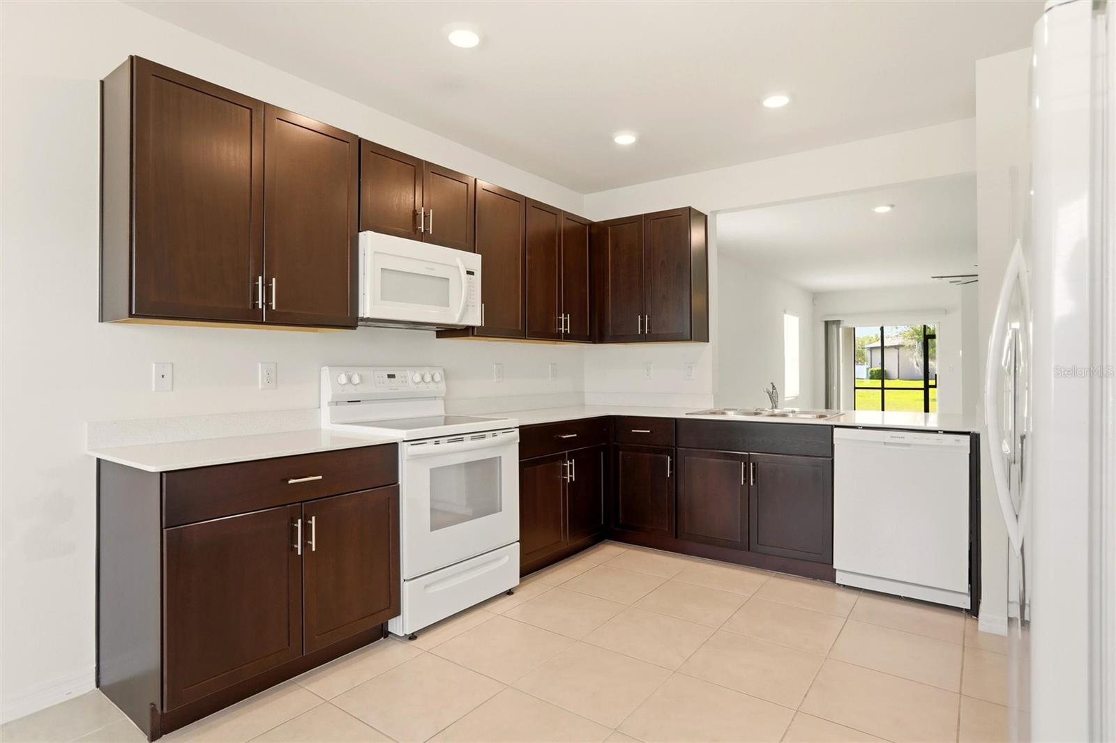 RIVER CLUB - Residential