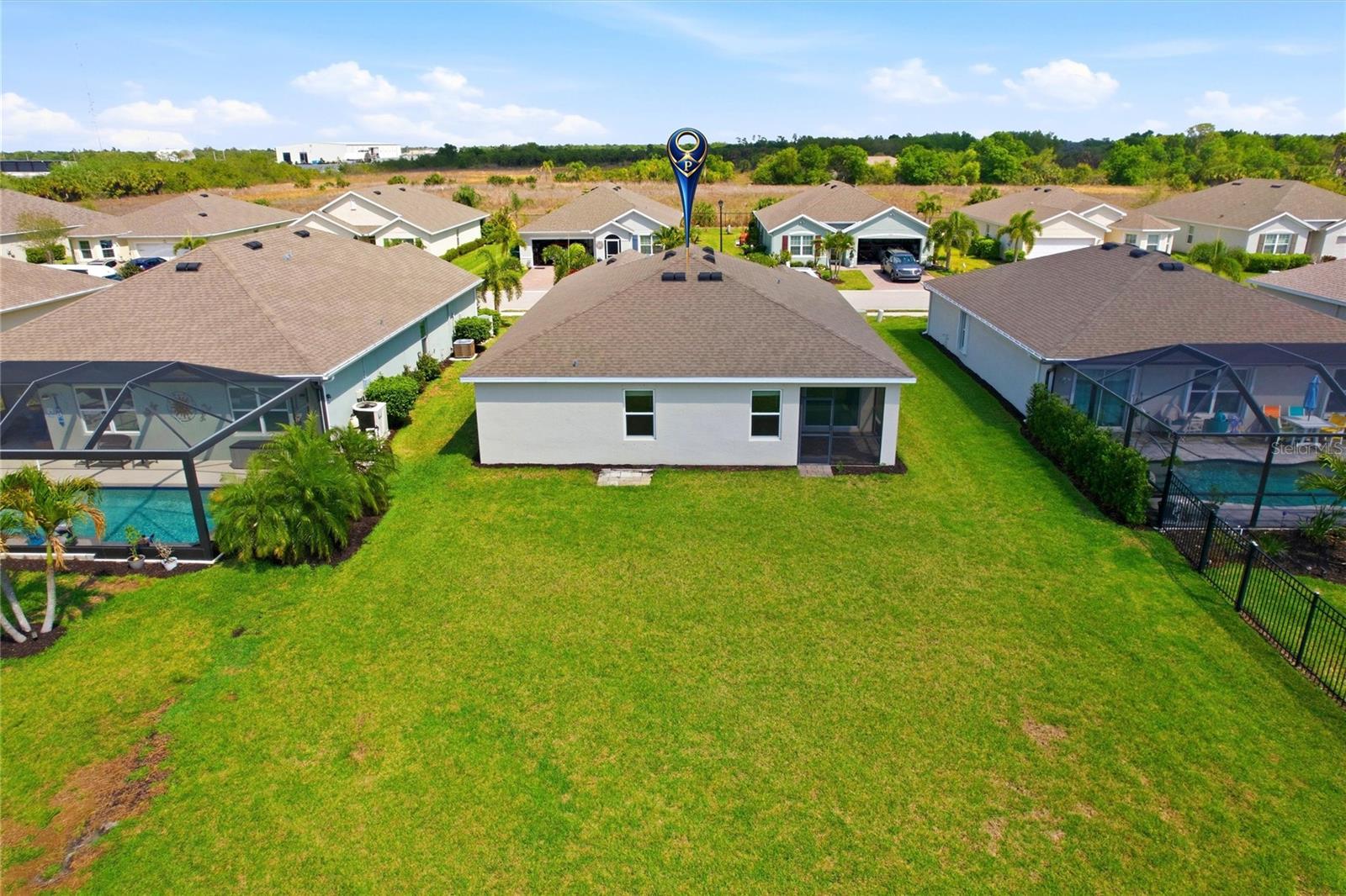 RIVER CLUB - Residential