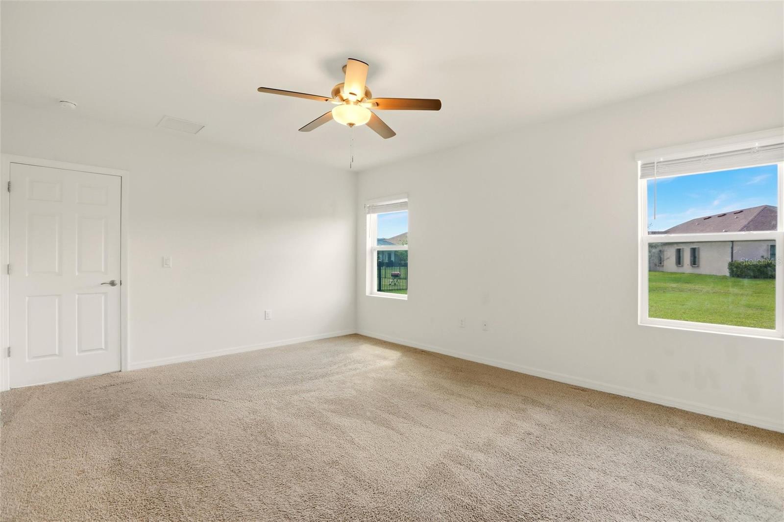 RIVER CLUB - Residential