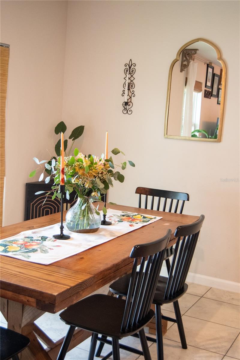 DORA LANDINGS - Residential