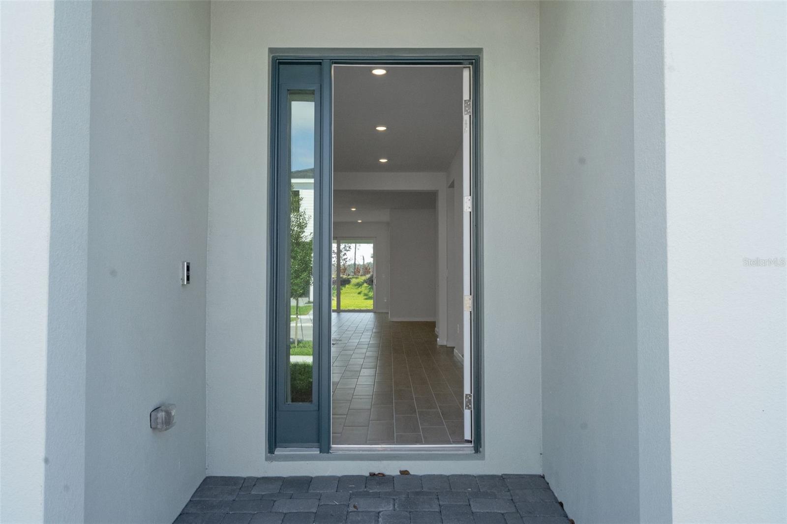 5468 NW CAMBERLY COURT