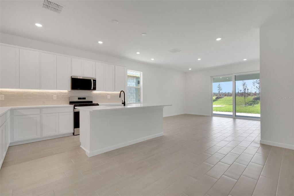 Photo of 5468 NW Camberly Court, Port Saint Lucie, FL 34987 (MLS # G5111698)