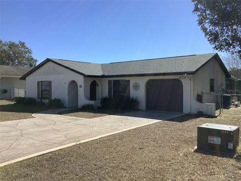 Photo of 7170 Lexington Circle, Brooksville, FL 34602 (MLS # TB8471714)